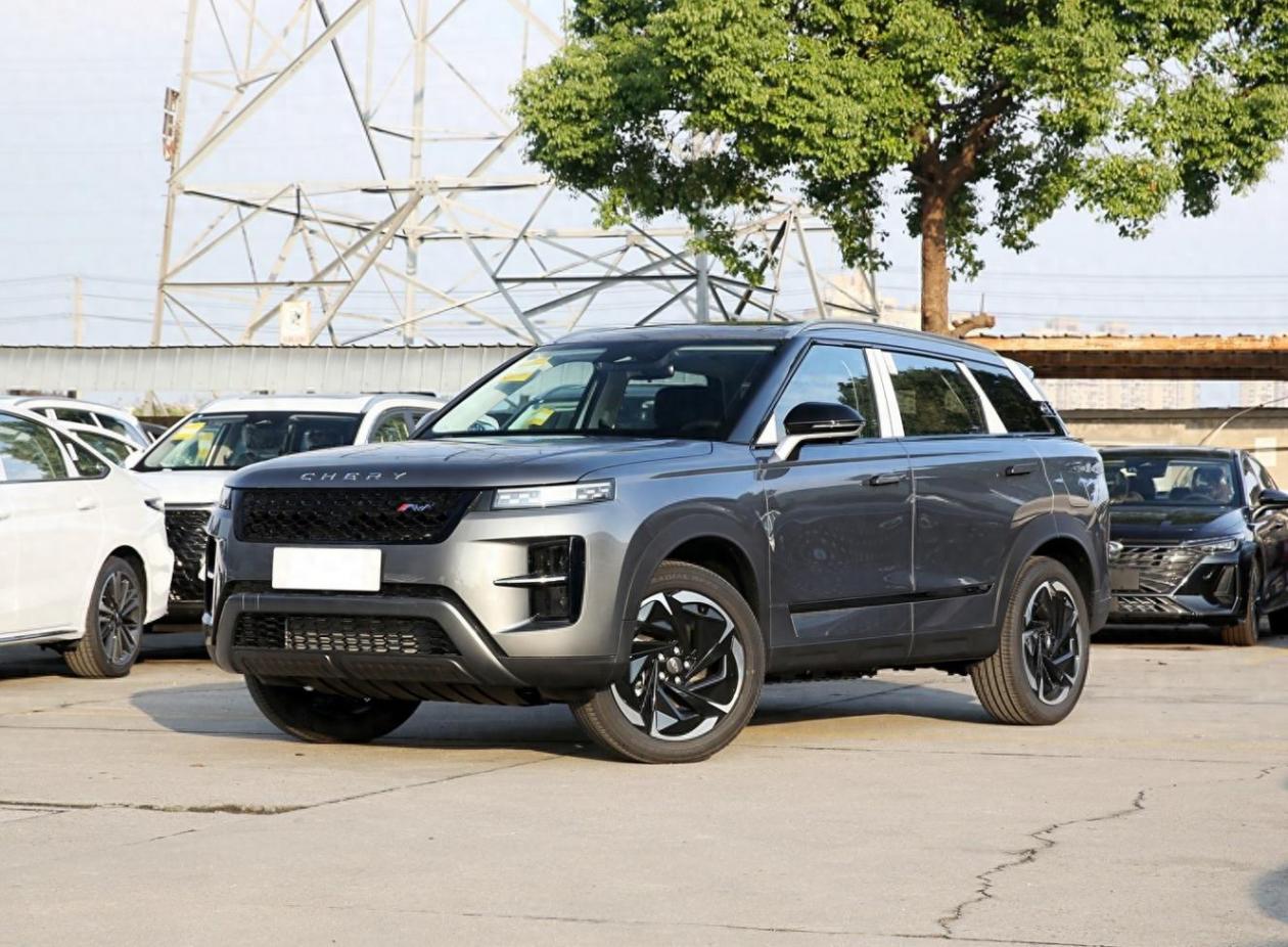 瑞虎7C-DM实车到店,路虎极光的既视感,配1.5T插混,续航1300km