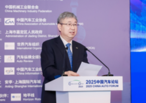 尹同跃呼吁&ldquo;反内卷&rdquo;&ldquo;文明出海&rdquo;：中国汽车，是时候转型了