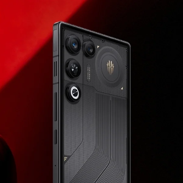Air史上最大电池！红魔11 Air官宣搭载7000mAh牛魔王电池