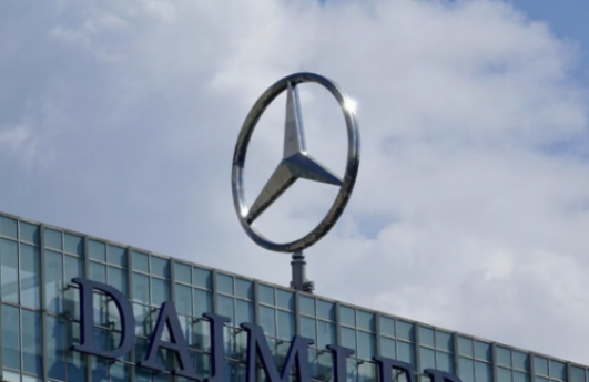 奔驰经销商承压，工商联三次致函要求整改